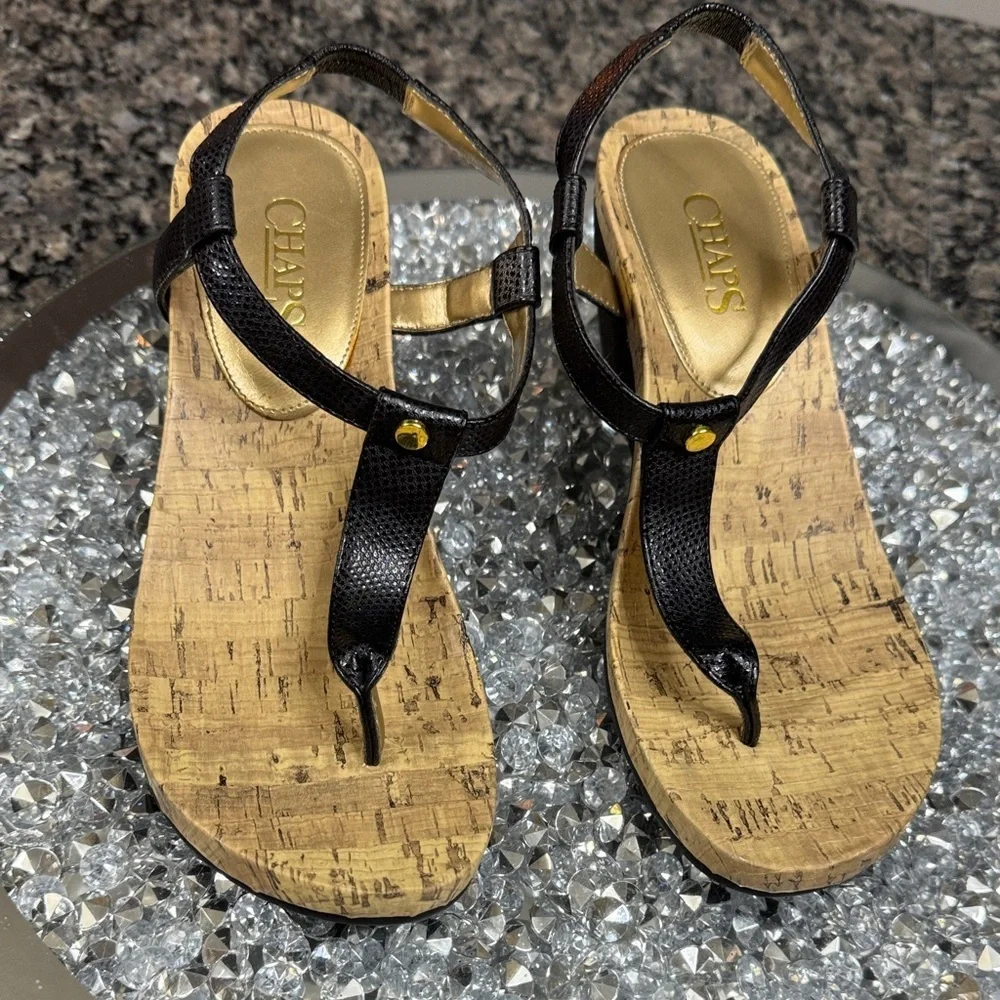 Chaps Raevyn thong Black Cork Wedge Sandals EUC 7.5